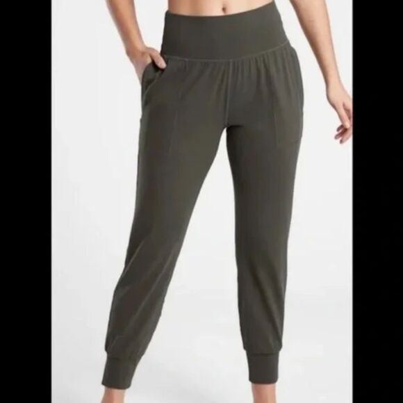 (Bundle of two) Athleta Cruise Joggers- Powervita, Size Small- EUC - Picture 3 of 10